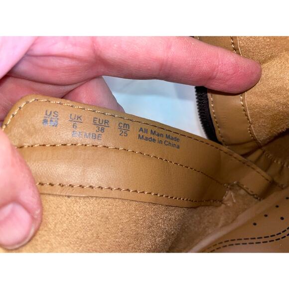 Natural Soul Booties - Size 8M - Buckle Detail in Excellent Condition - Picture 10 of 12